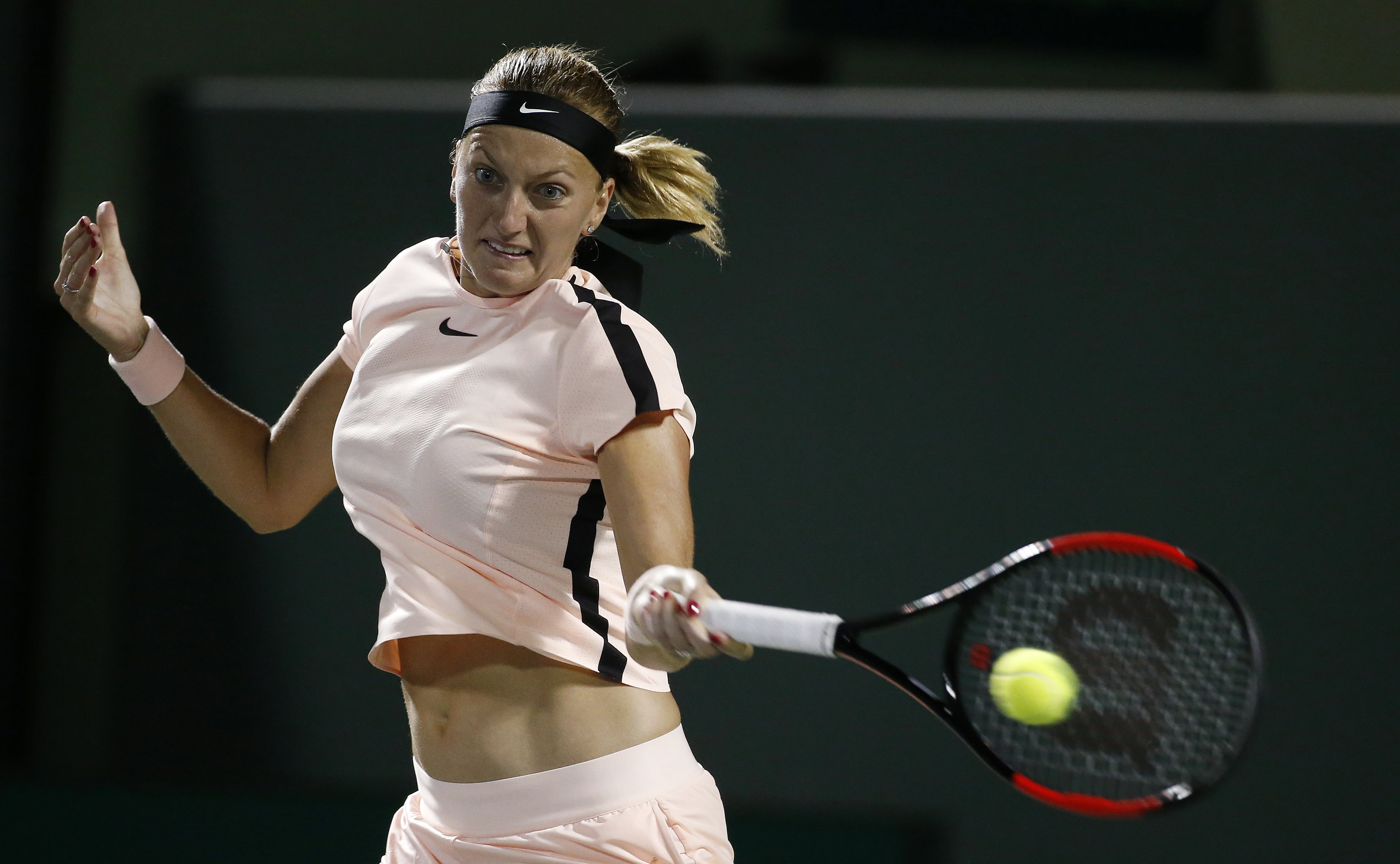 九游体育APP科维托娃回归赛场，回归赛场首场状态亮眼，澳大利亚队观众沸腾！的简单介绍