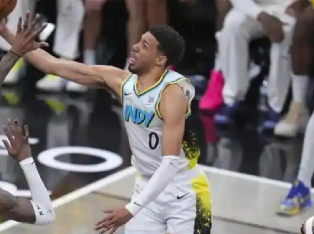 关于NBA季后赛赛后走向成谜,密尔沃基雄鹿队长鼓劲,气氛紧张,细节决定成败的信息 关于NBA季后赛赛后走向成谜,密尔沃基雄鹿队长鼓劲,气氛紧张,细节决定成败的信息